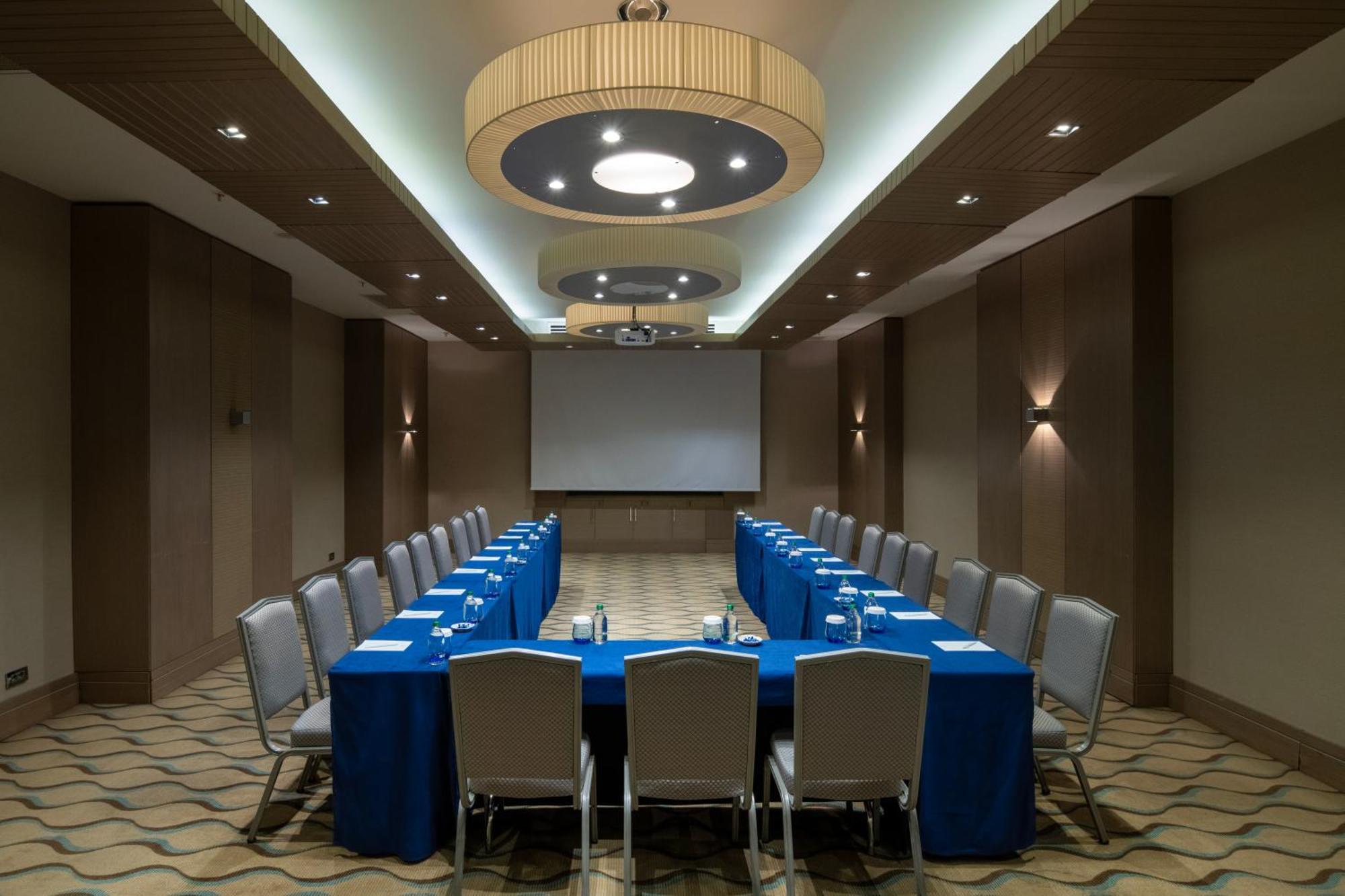 Windsor Hotel & Convention Center อิสตันบูล ภายนอก รูปภาพ Meeting room